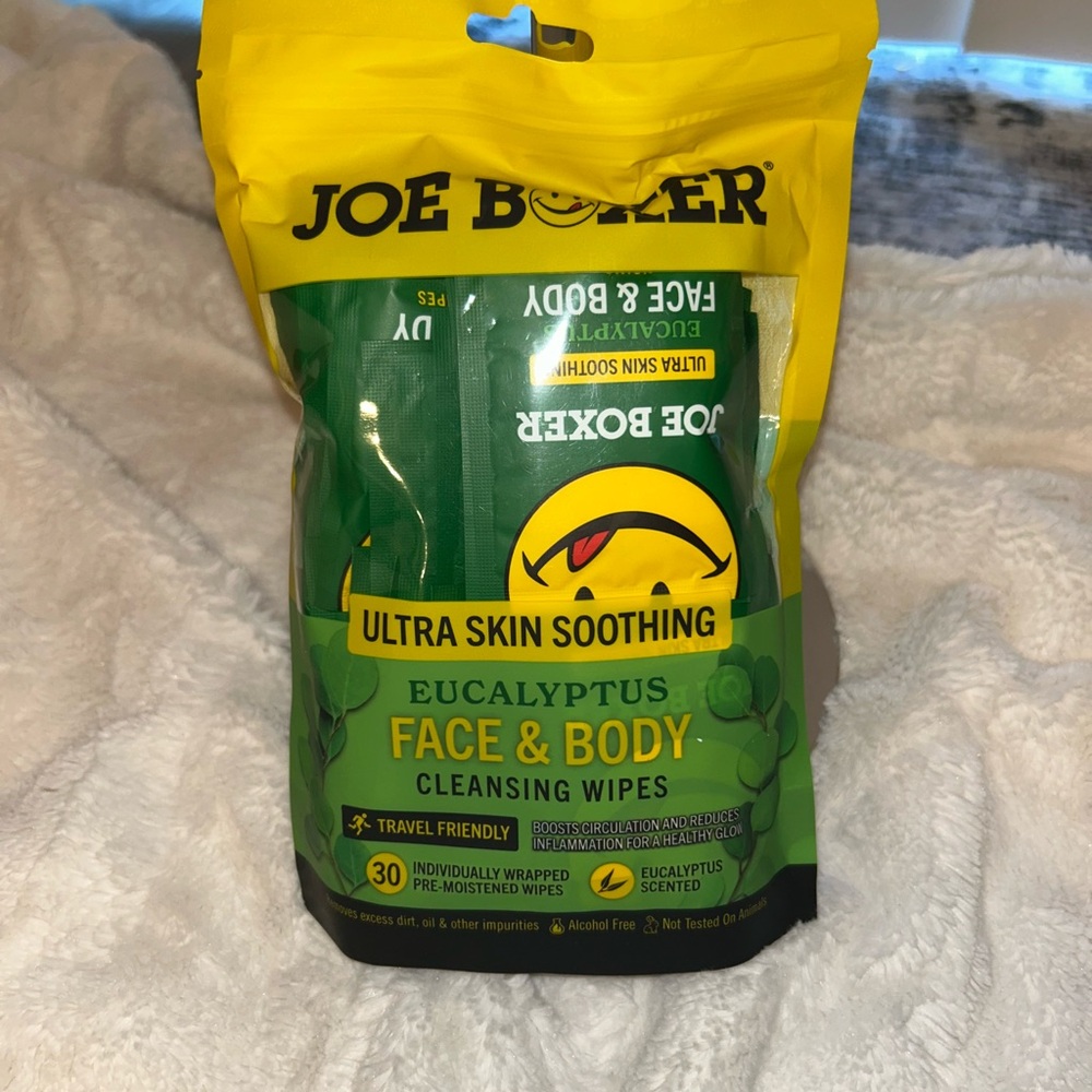 Joe Boxer Ultra Skin Soothing Bath Pouch Yellow and Green